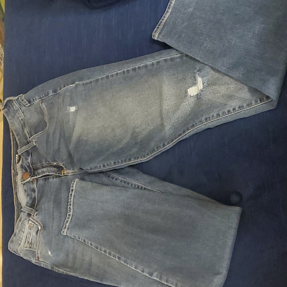 Any 3 pairs of pants $15MID RISE JEANS Like NEW